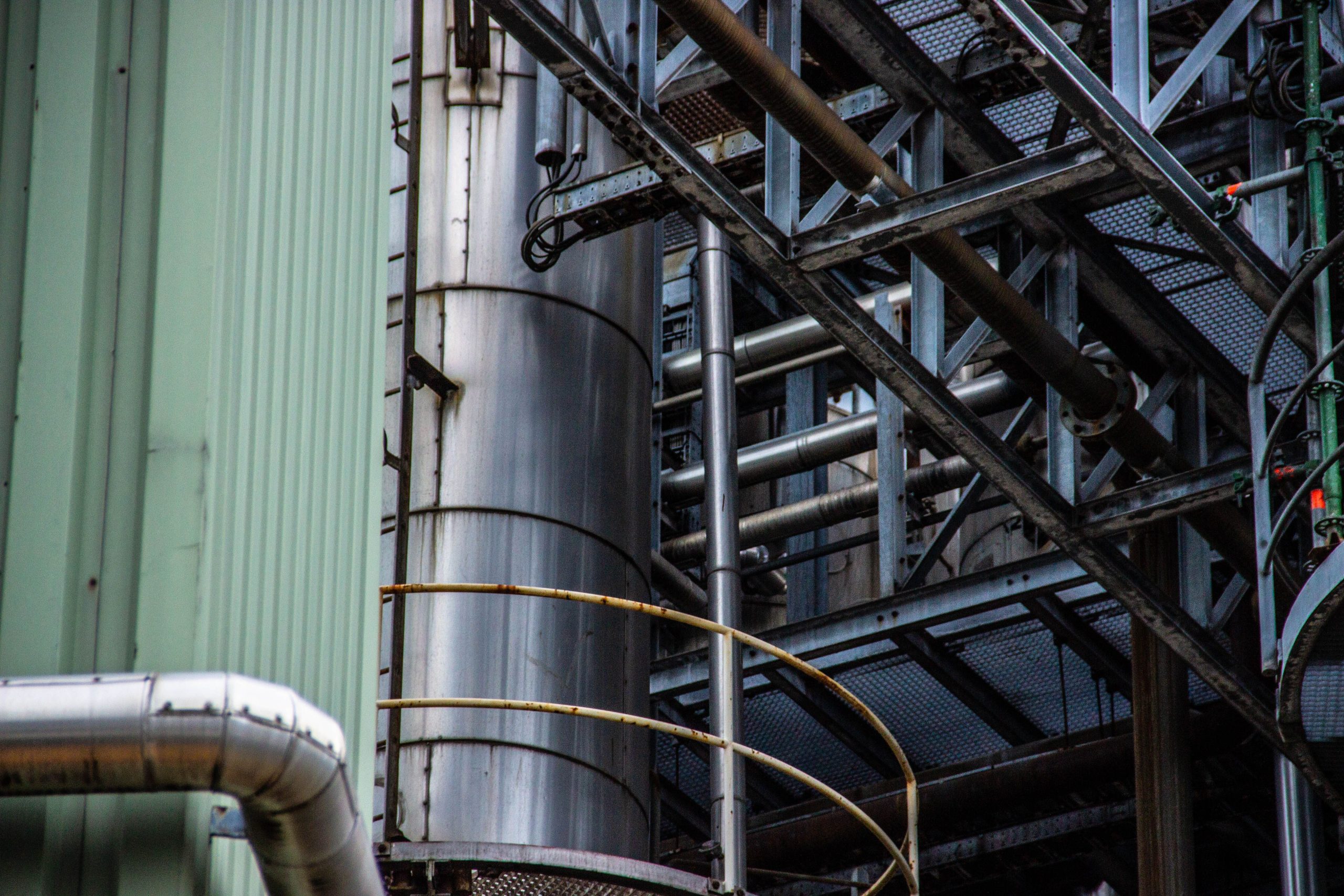 Technical Industrial Equipment β Forensic Verification and Independence Close-up of industrial processing equipment β forensic verification and independence for EU importers